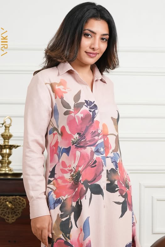Lyra Beauty Elegant Dress