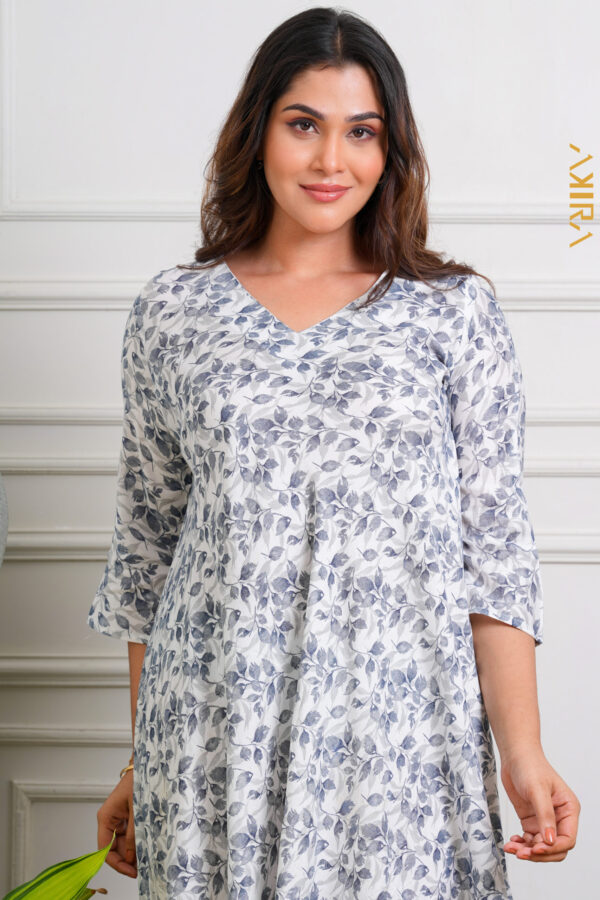 Lily of day Dress