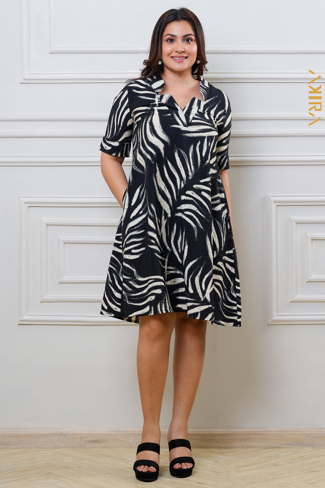 Auri leaf elegant dress
