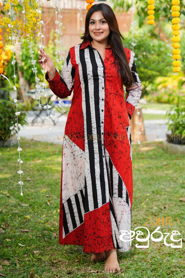 Veloura Queen Dress