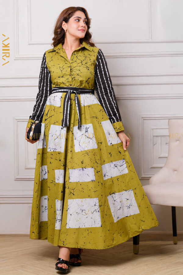 Charm Dove Dress
